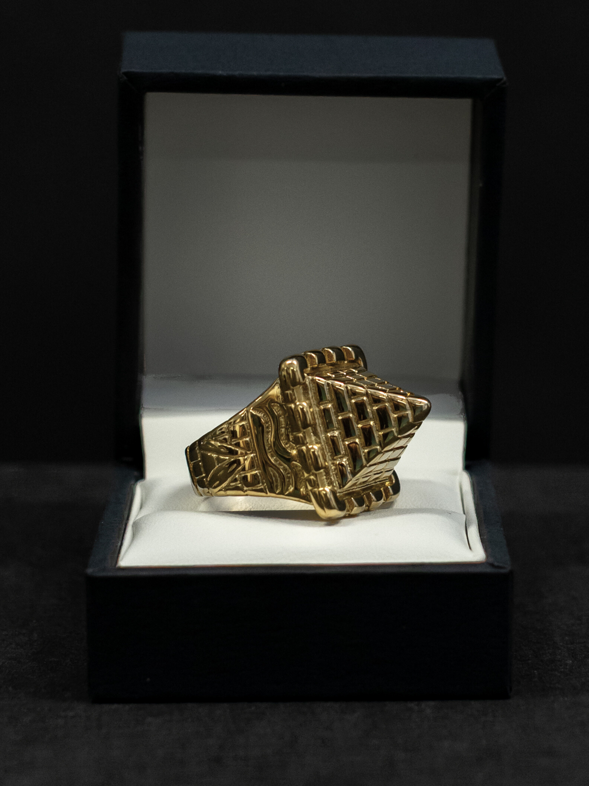 9ct Gold Filled Castle Pyramid Ring