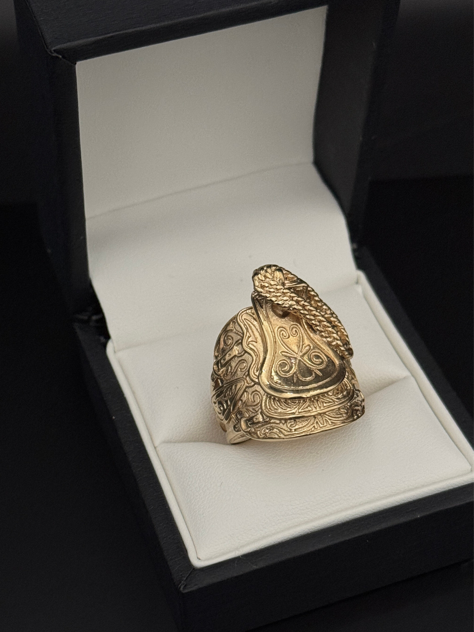 Saddle Rings