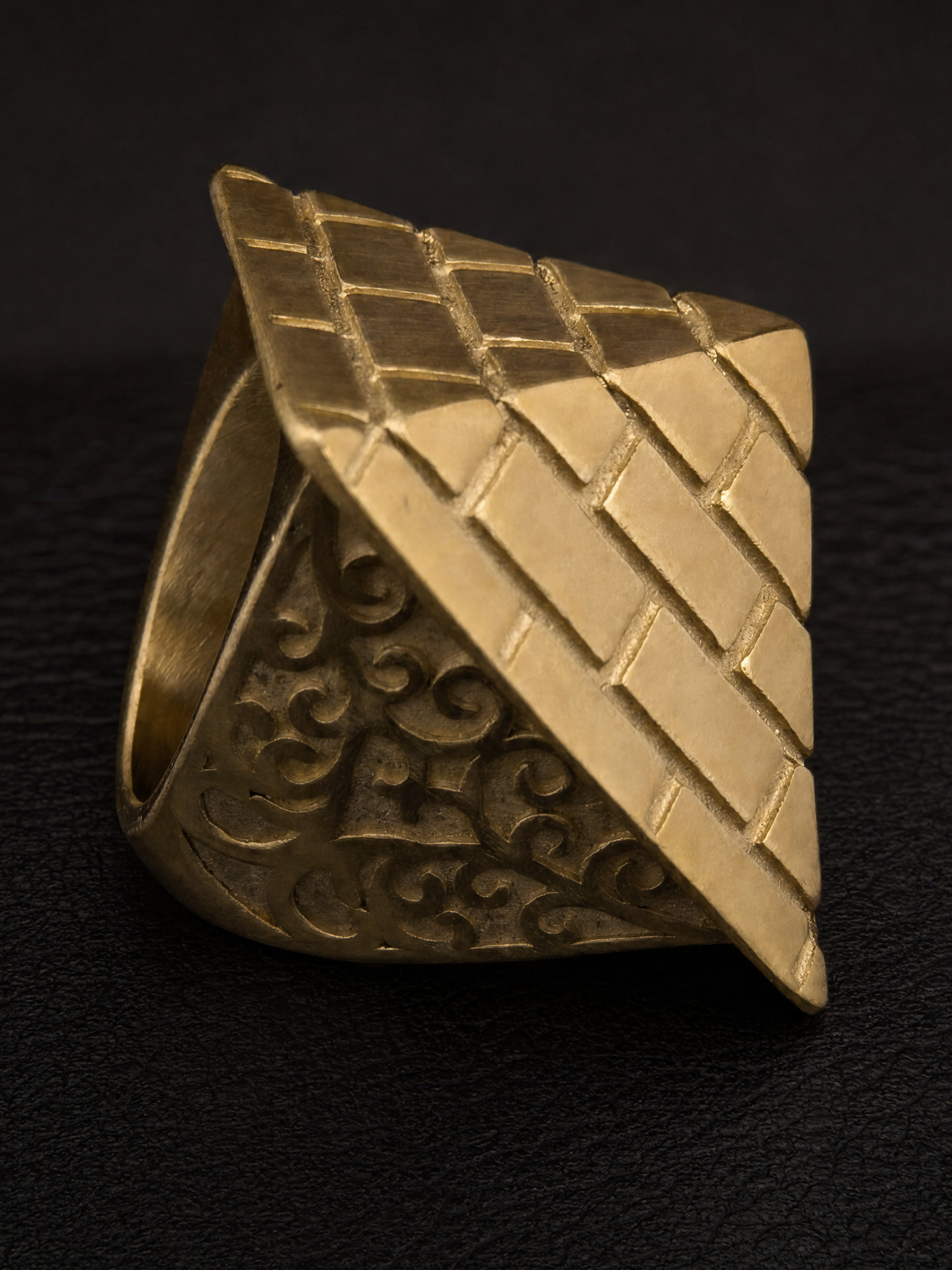 9ct Gold Filled Worlds Biggest Pyramid Ring
