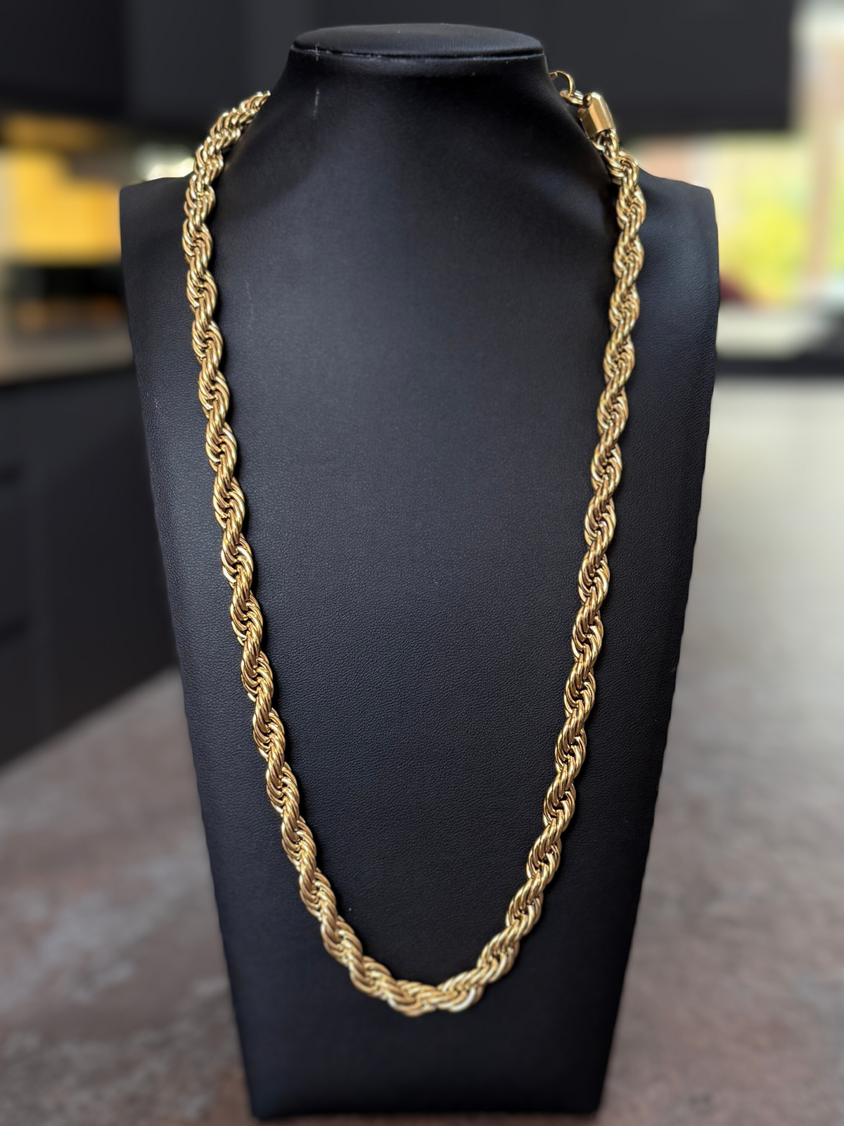 🎁 9ct Gold Filled Rope Chain 8mm (100% off)