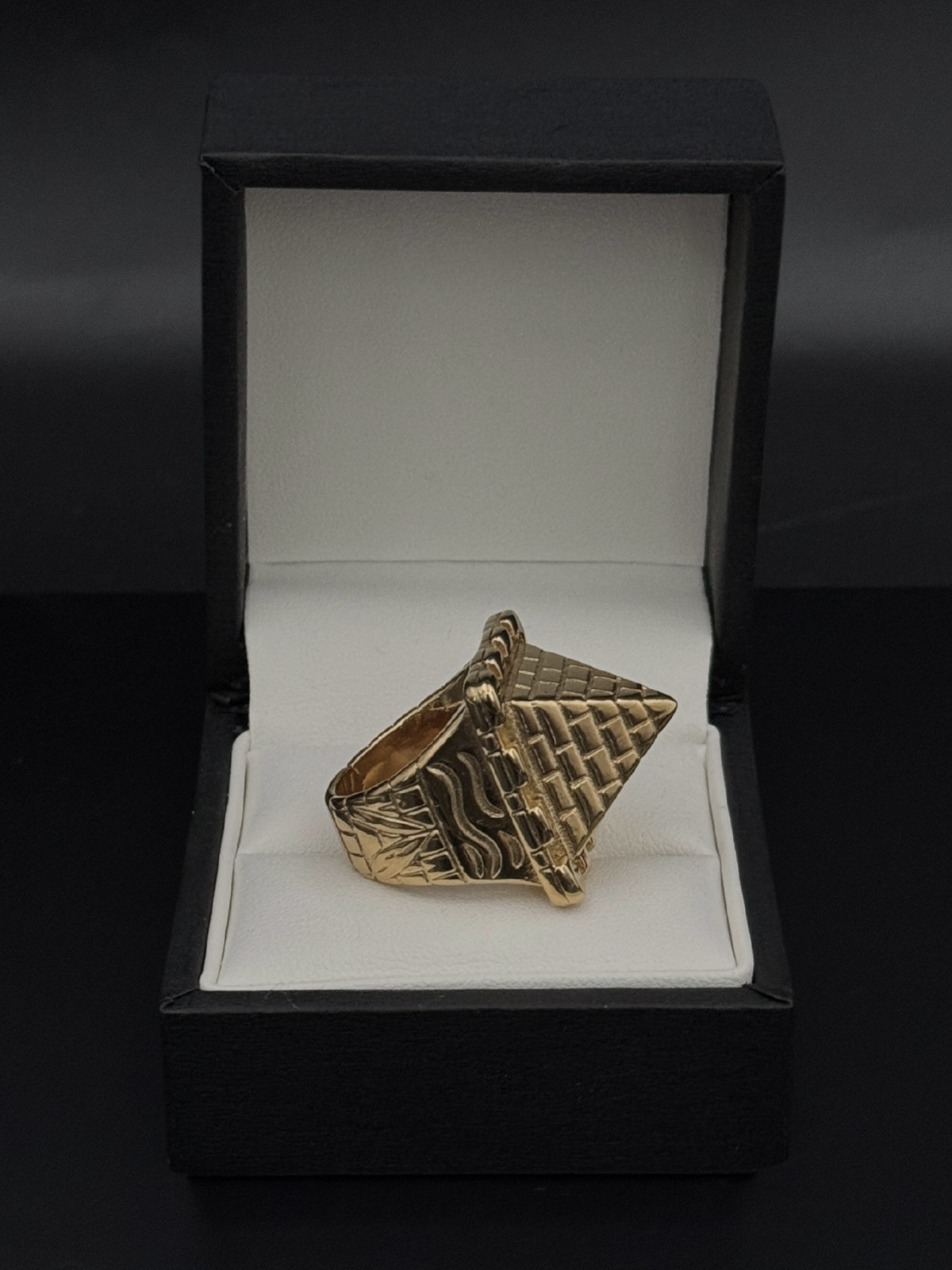 9ct Gold Filled Castle Pyramid Ring