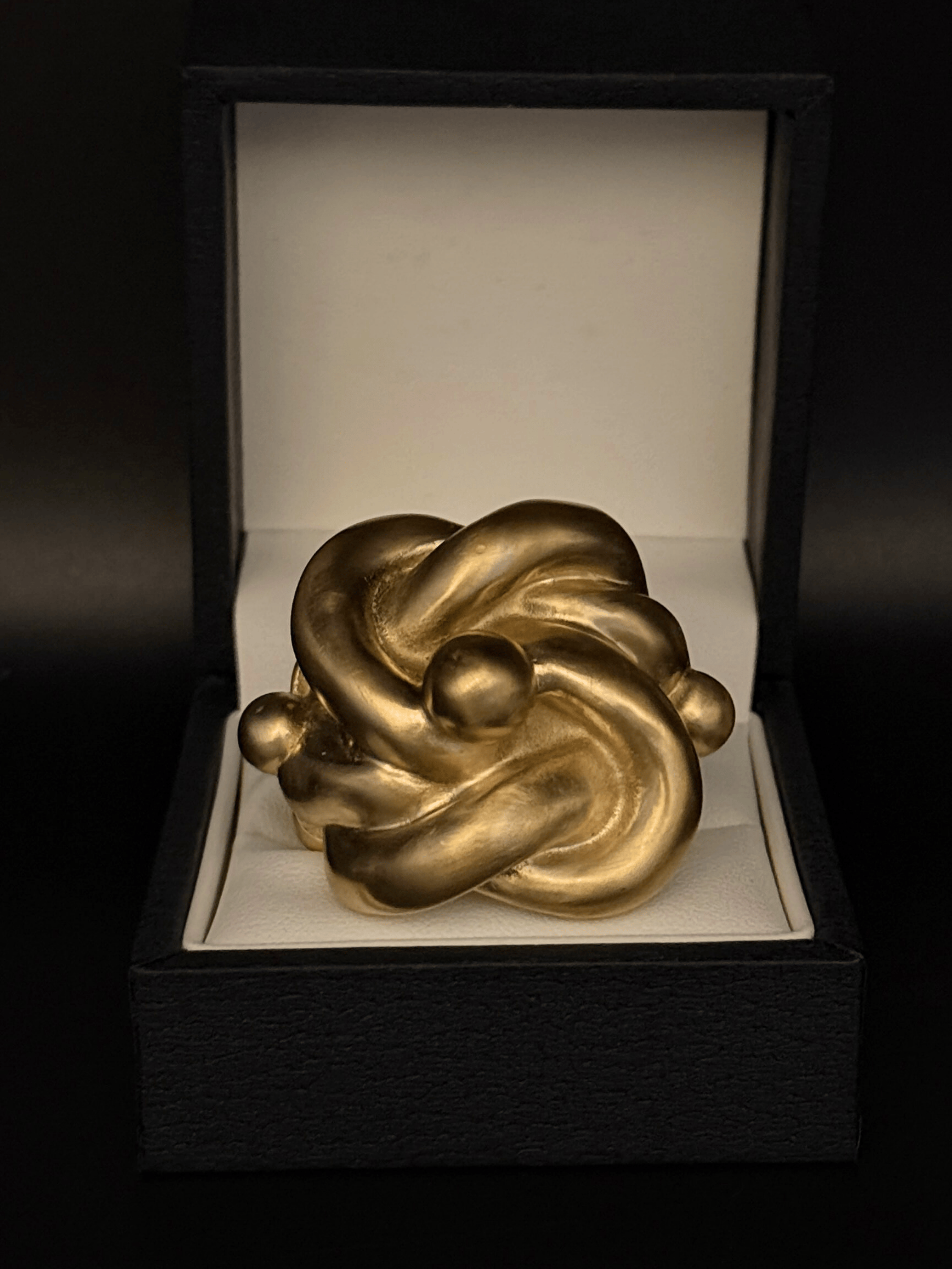 🎁 9ct Gold Filled XXL Knot Ring (100% off)