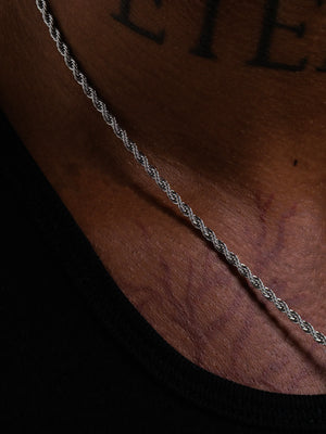 Macro detail of the 3mm silver rope chain showing the braided links