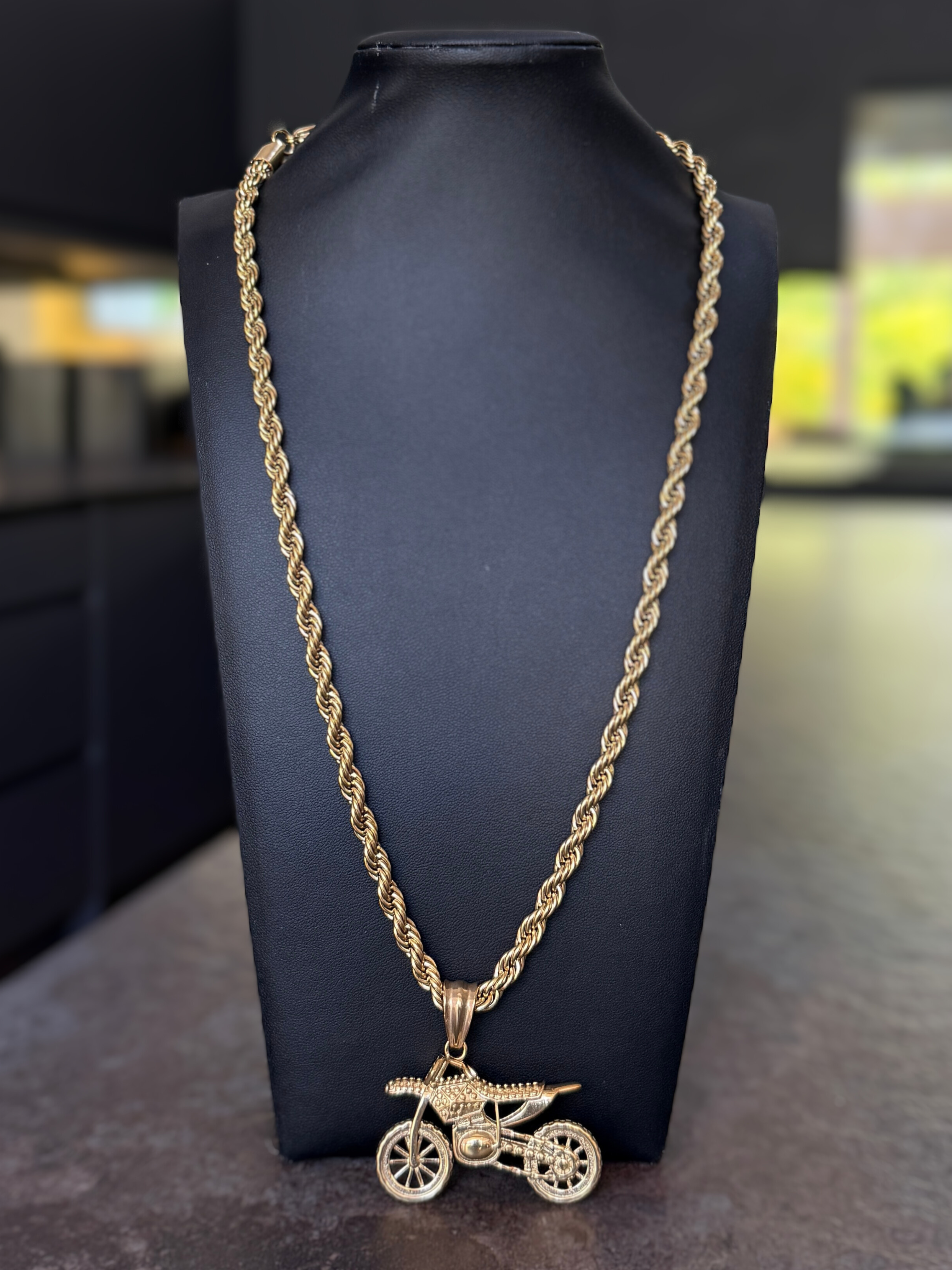 🎁 Gold Filled Bike Pendant On A 6mm Rope Chain (100% off)