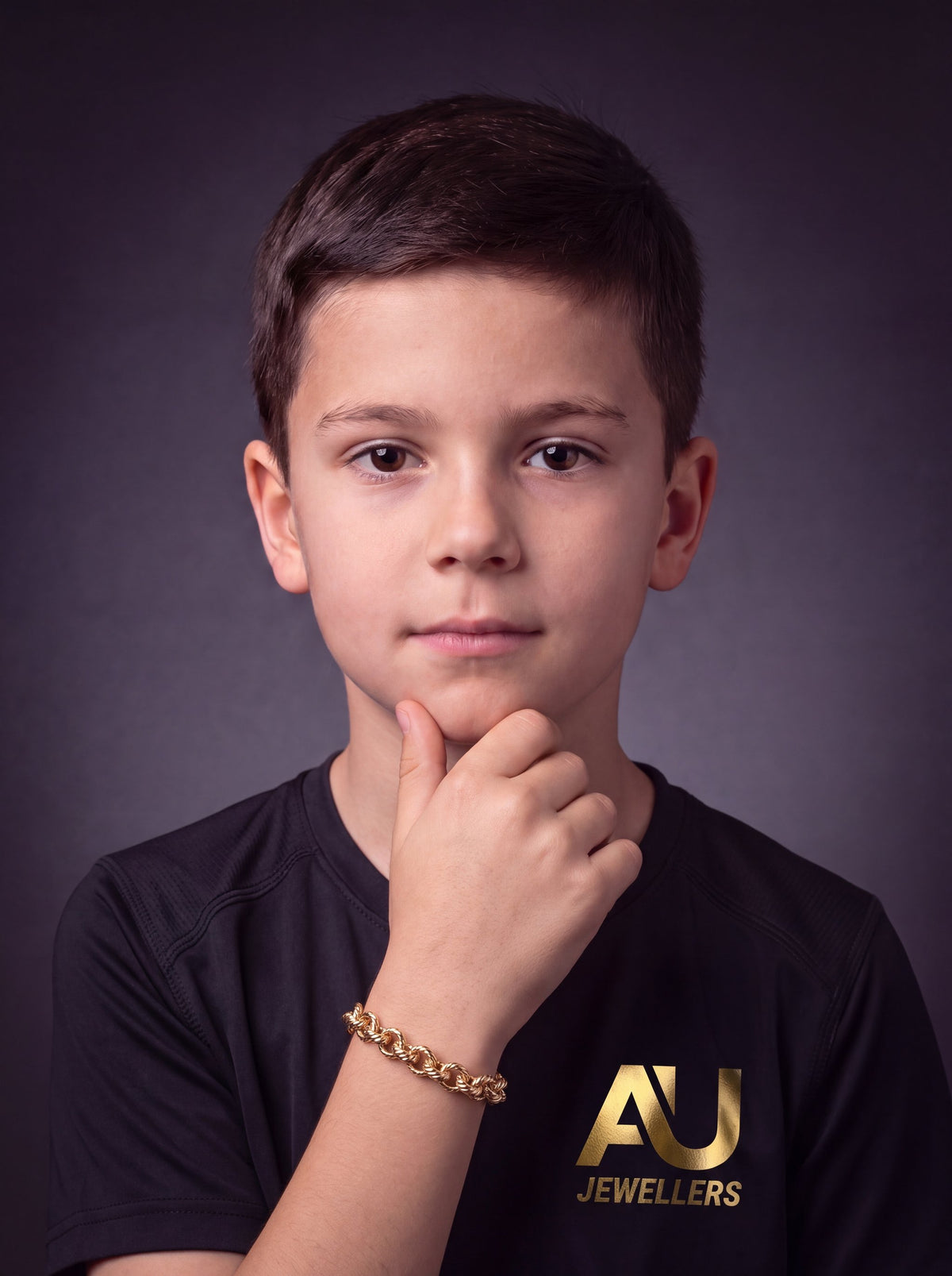 Kids 9ct Gold Filled Belcher Bracelet 8mm worn on model