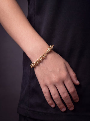 Kids 9ct Gold Filled Belcher Bracelet 8mm worn on model