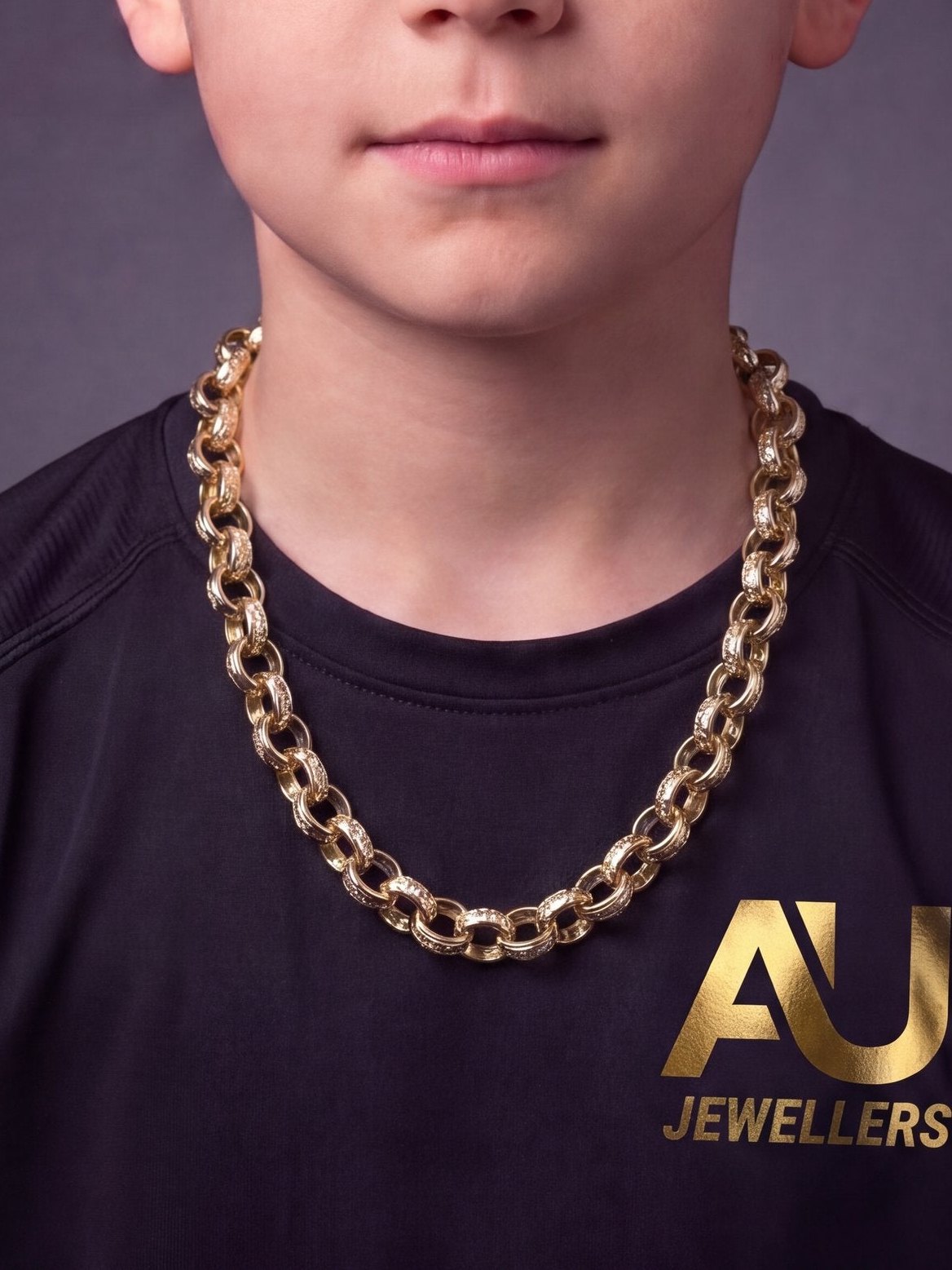 Kids 9ct Gold Filled Patterned & Diamond Belcher Chain 14mm worn on model, close-up