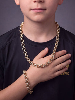 Kids 9ct Gold Filled Patterned & Diamond Belcher Set 14mm worn on model, close-up