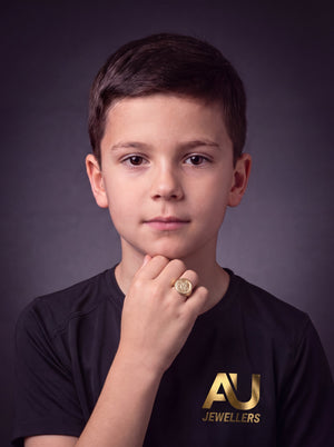 Kids 9ct Gold Filled Half Sovereign Ring worn on model