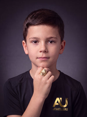 Kids 9ct Gold Filled Saddle Ring worn on model