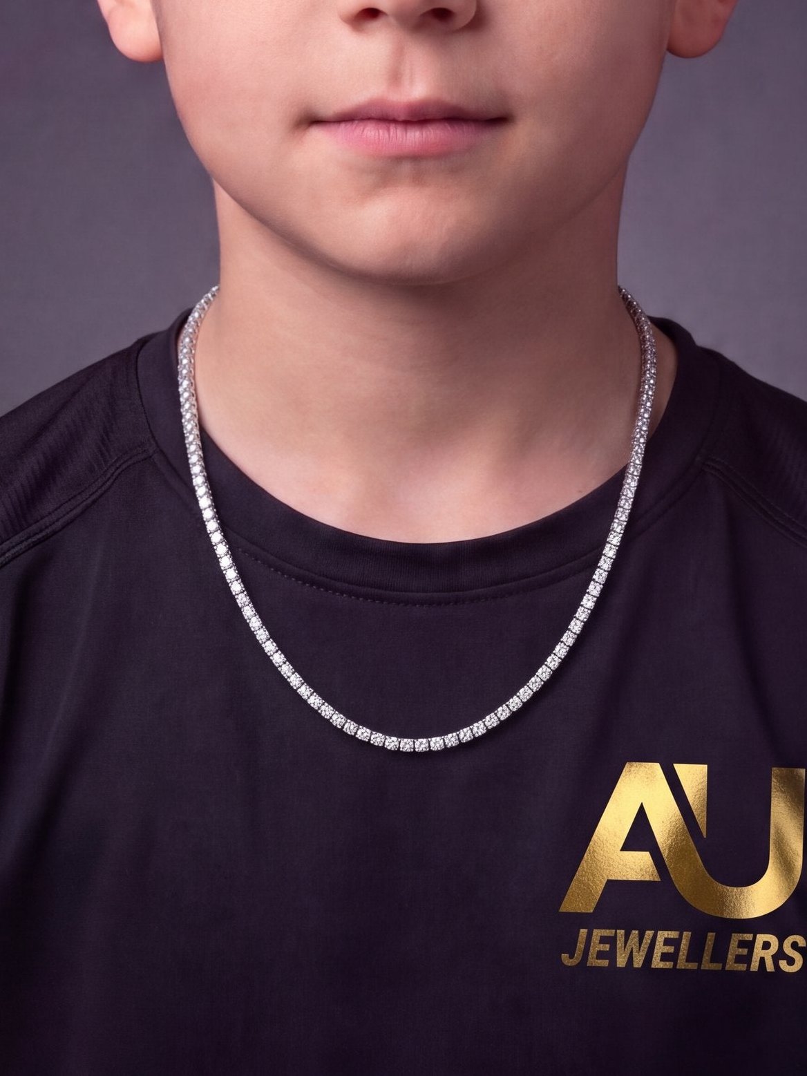 Kids Tennis Chain 4mm worn on model, close-up