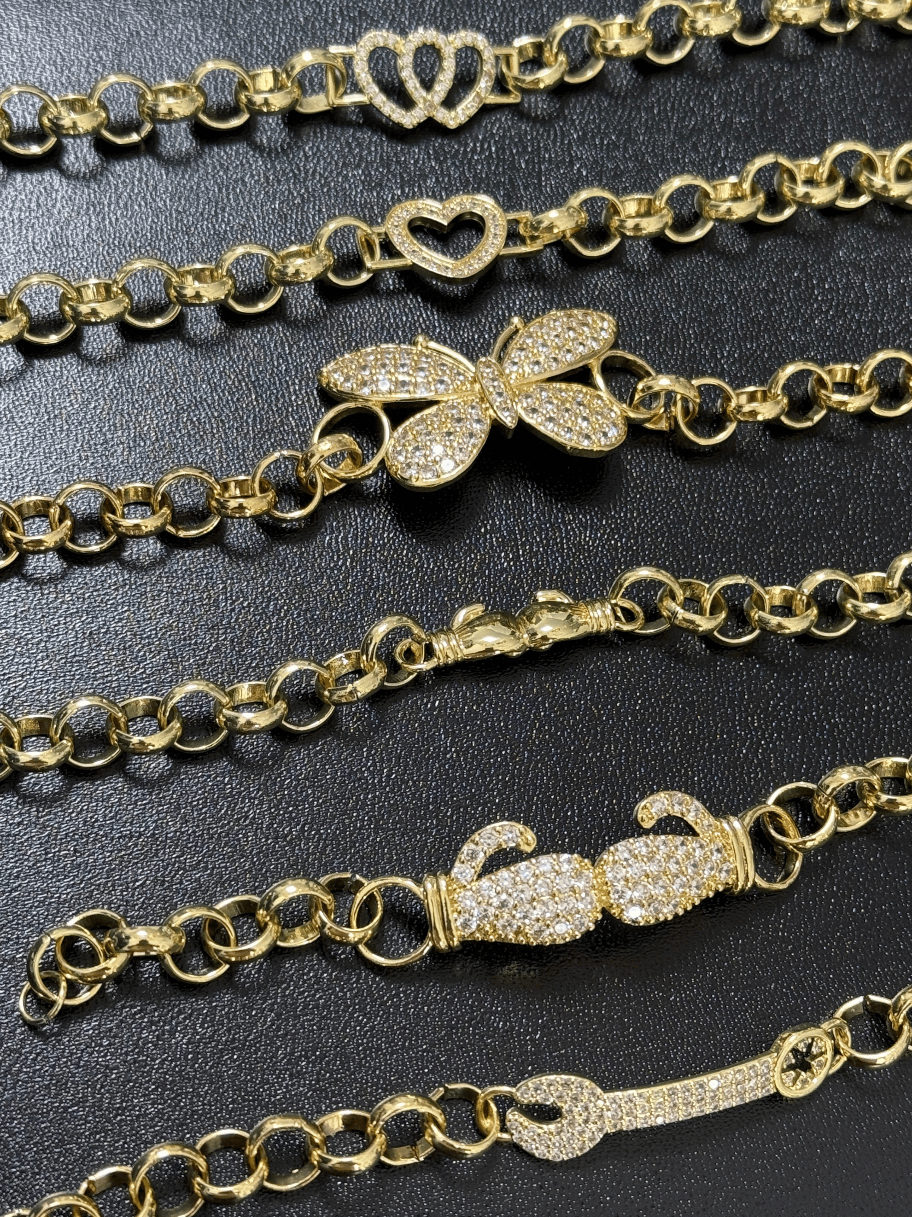 🎁 Gold Filled Kids Charm Belcher Bracelets (100% off)