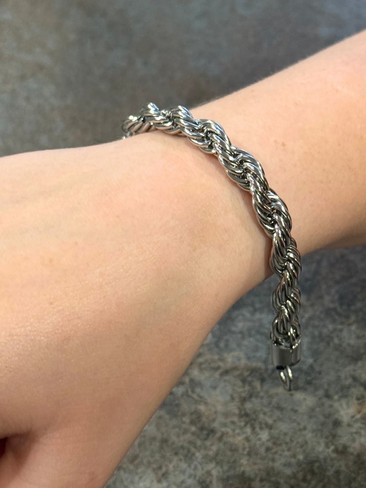 🎁 9ct Gold Filled Rope Bracelet 8mm (100% off)