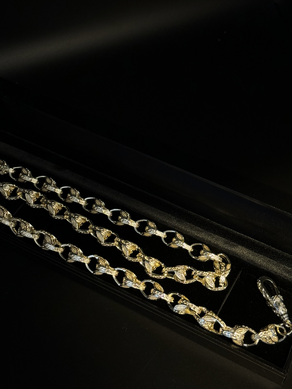 White Gold Filled Tulip Chain 10mm