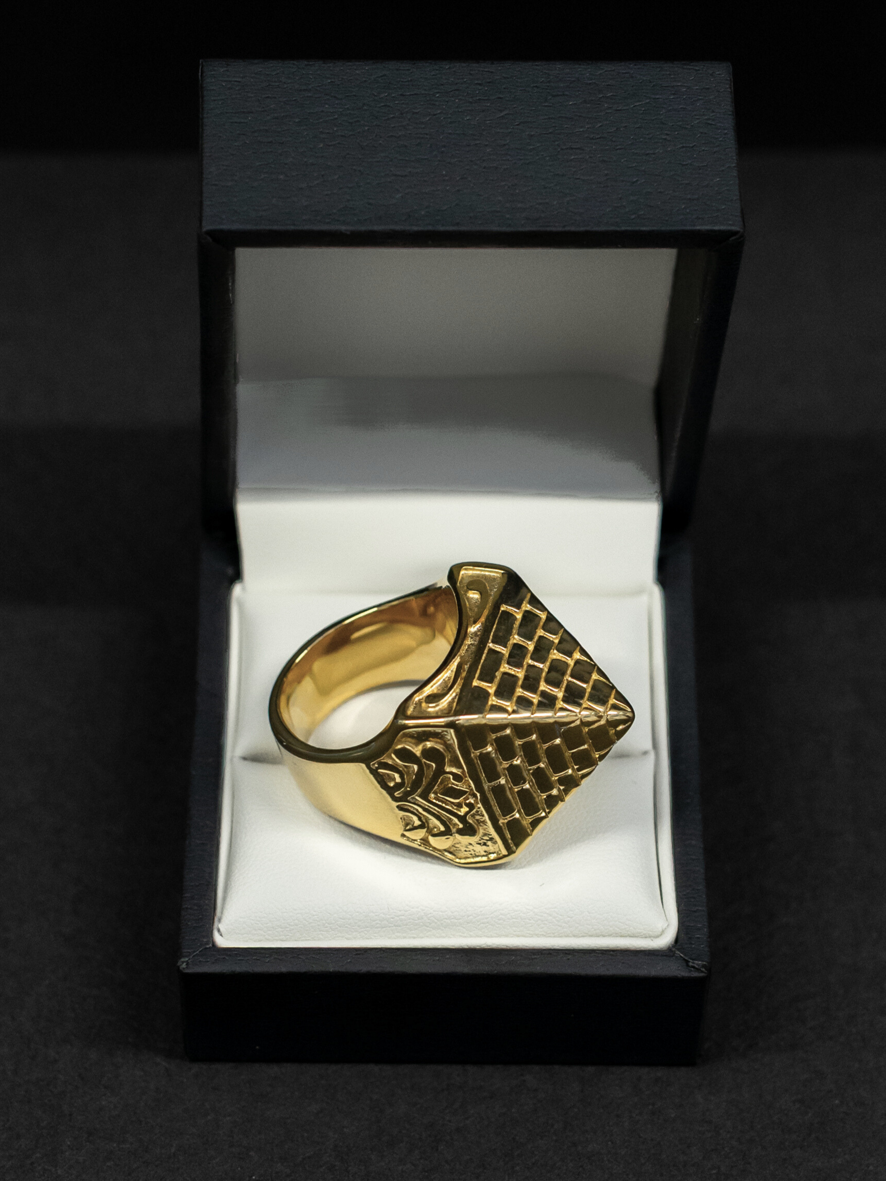 Pyramid Collection Rings Sale